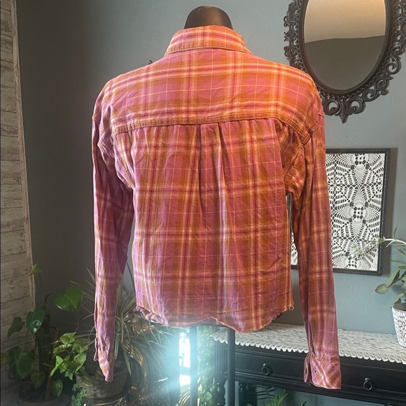 Wild Fable Purple and brown Plaid Crop Top - Picture 3 of 4